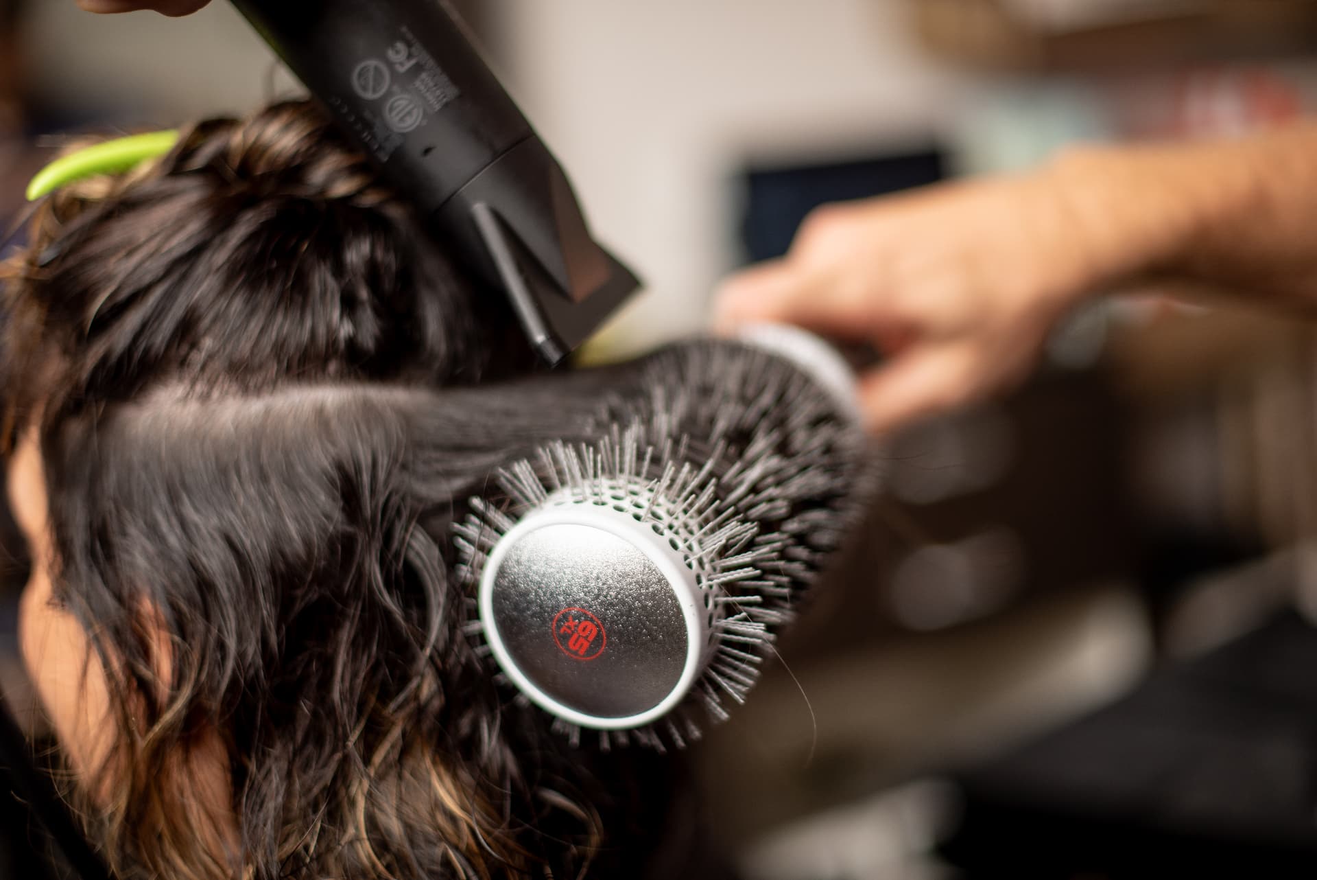Close-up of a round-brush blowout.